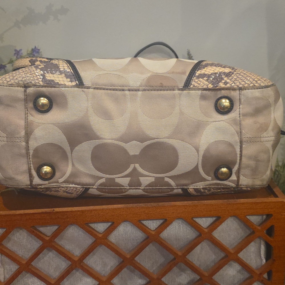 Coach Collette Snake Embossed Carry All - Picture 9 of 14